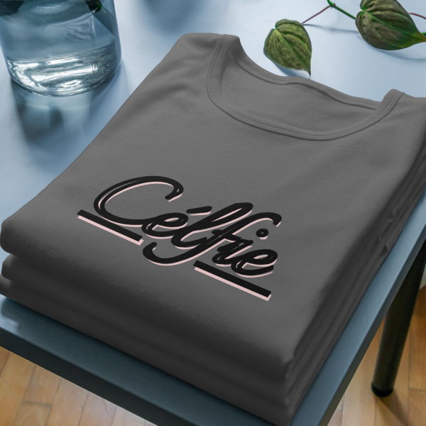Célfie T-Shirts