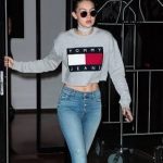 Tommy Jeans Crop Top Sweatshirts
