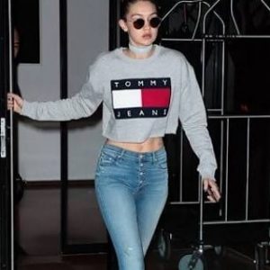 Tommy Jeans Crop Top Sweatshirts