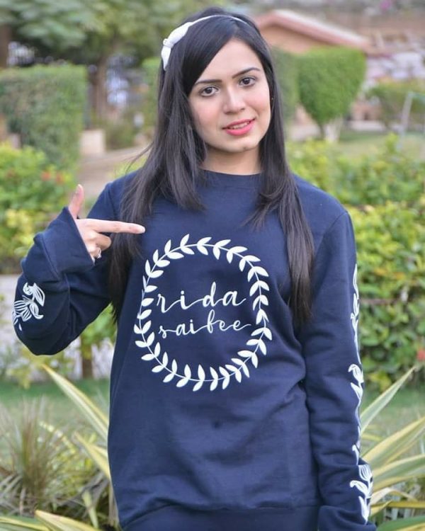Custom Name Print Leaf Ring Sweatshirts with Leaves on Sleeves