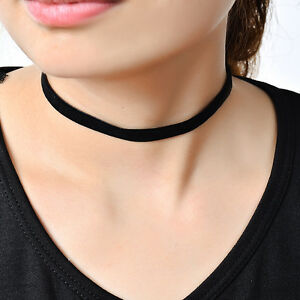 90s 10MM Black Velvet Gothic Choker Necklace