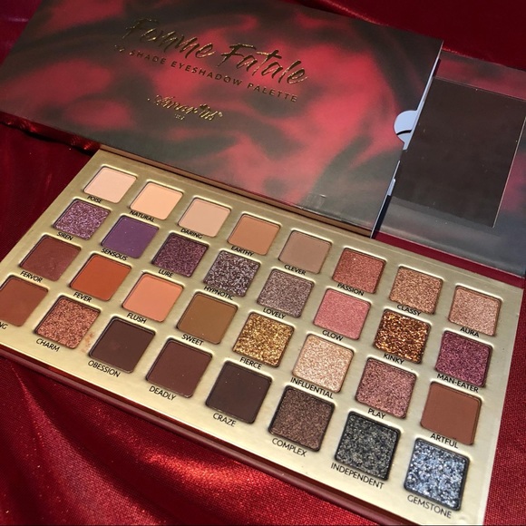 Femme Fatale 32 Shade Eyeshadow Palette