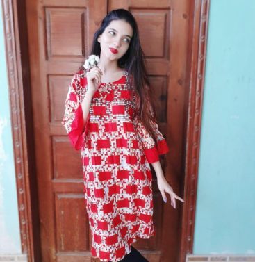 Red and White Box-Pattern Style Tunic