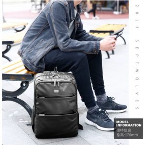 Oil Wax Men’s Casual Backpack with USB Port – Waterproof