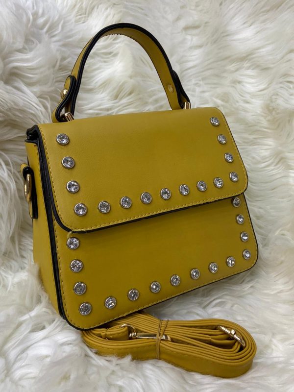 Ladies Shoulder Bags, Shoulder Bags, Ladies Shoulder Bags for women, Shoulder Bags for women, Online Shoulder Bags, Online Shoulder Bags in Pakistan, Online Shoulder Bags in Pakistan At the lowest Rate