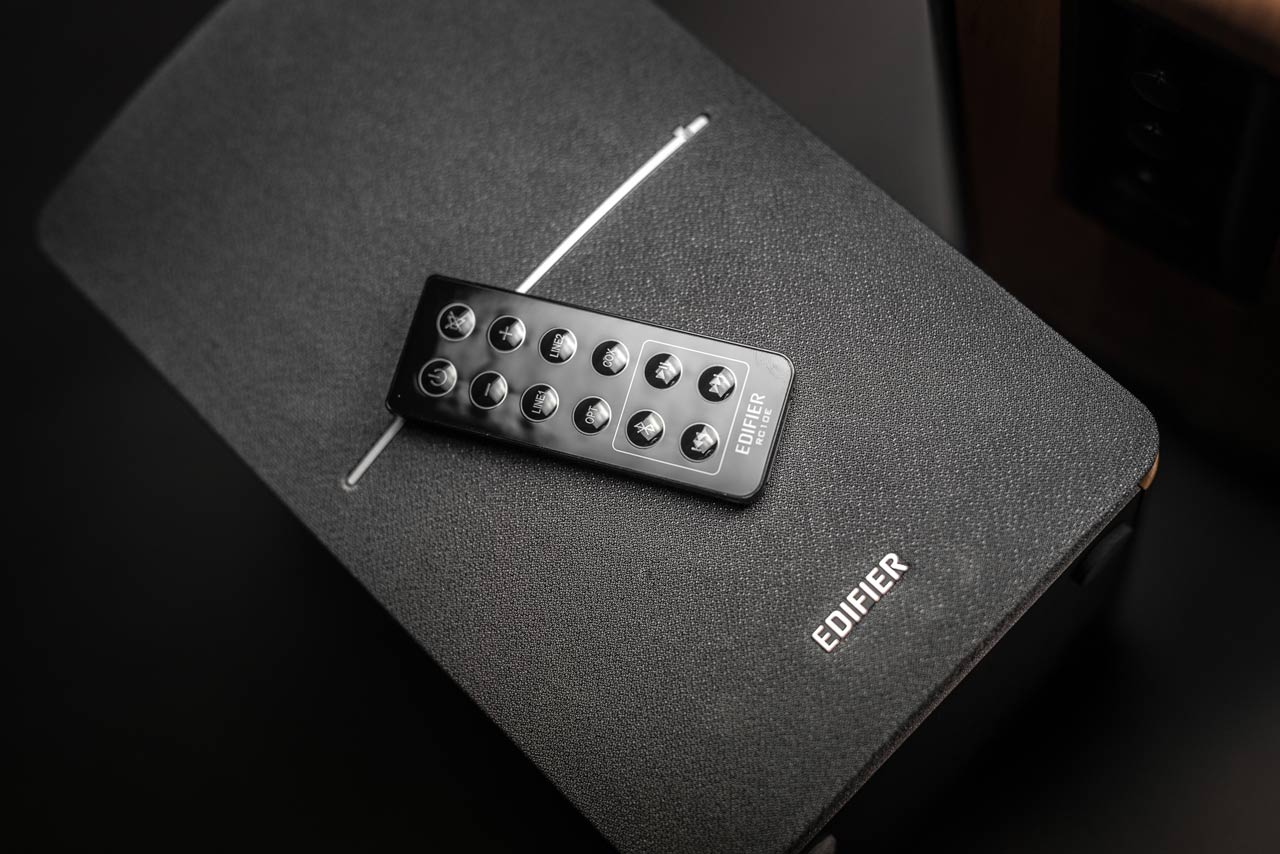 Edifier R1280DB 2.0 Bluetooth Sound System - Wireless Remote