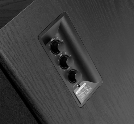 Edifier R2750DB 2.0 Bluetooth Sound System - Volume Control