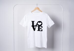 love-t-shirt