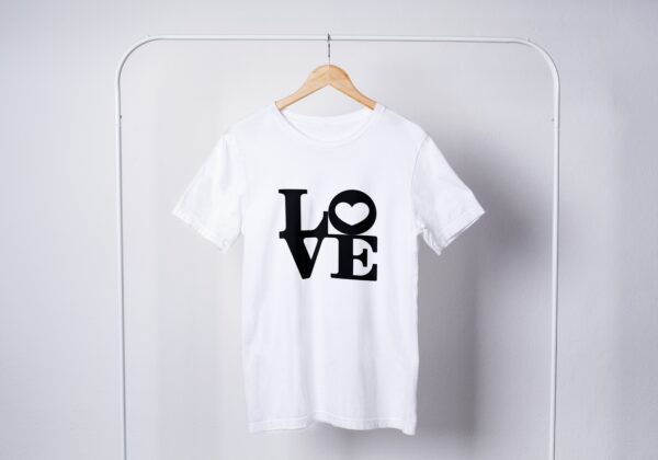 love-t-shirt
