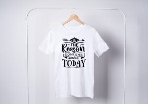Be The Reasons Someone Smiles Today T-Shirts