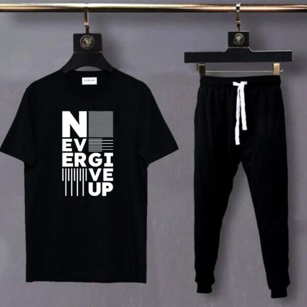 Never Give Up Tracksuit Never Give Up Tracksuit