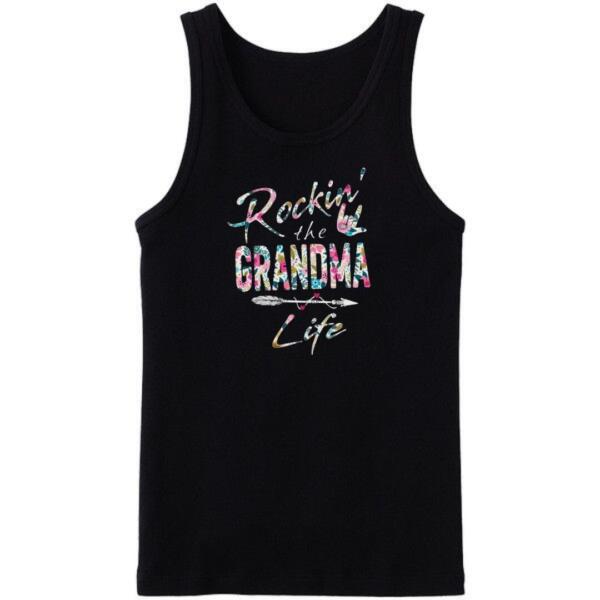 Rocking The Grandma Life Tanktop Rocking The Grandma Life Tanktop