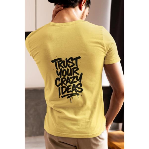 Trust Your Crazy Ideas T-shirt Beige